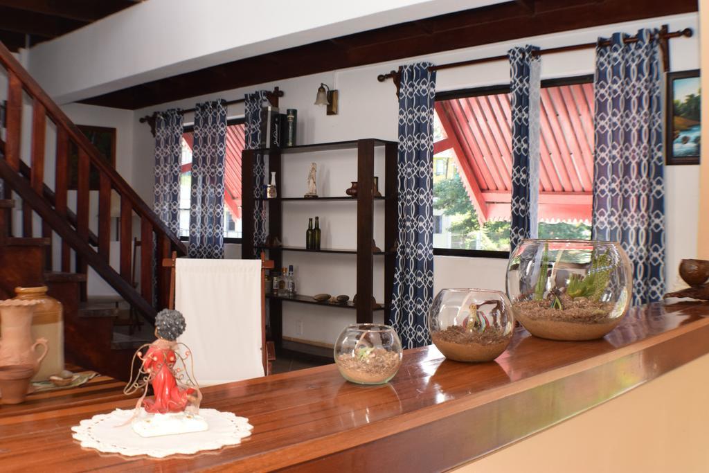 Martha'S Guesthouse San Ignacio Bagian luar foto